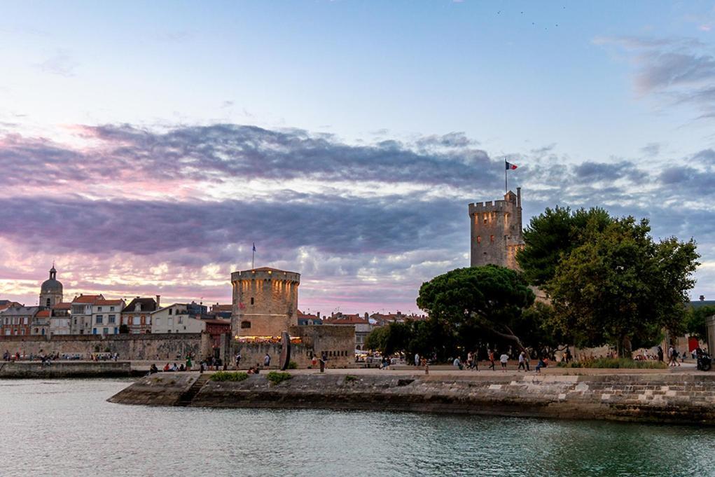L'Appartement : Location Les Merciers. La Rochelle  Exterior photo